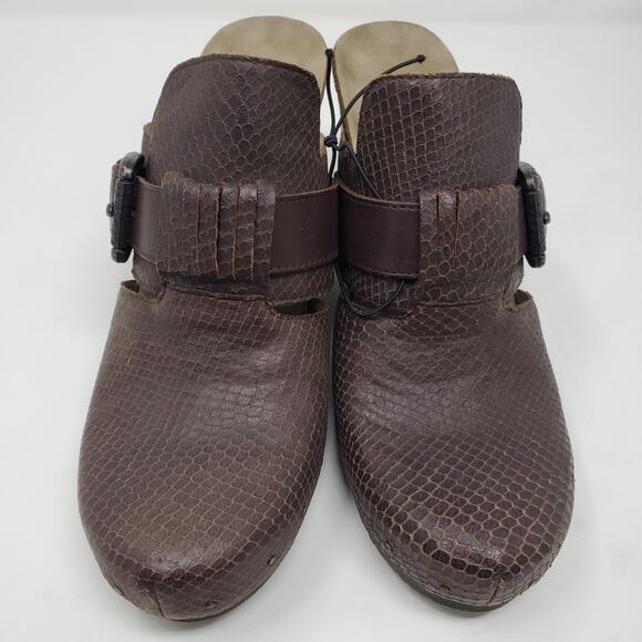 🤎 OTBT Rusk Brown Leather Buckle Wedge Mules 10 - Picture 2 of 13
